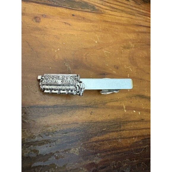 Vintage Silver Tone Engine Tie Clip - Picture 1 of 8
